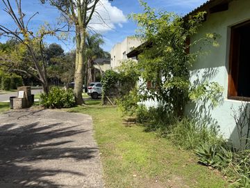 Casa en  venta para reciclar en barrio privado La Barra Village, excelente acceso desde panamericana