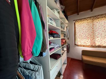 Casa en  venta para reciclar en barrio privado La Barra Village, excelente acceso desde panamericana