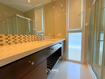 En Venta - Casa 5 ambientes con quincho - Barrio Privado Rumencó - Apto credito