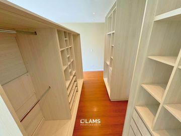 En Venta - Casa 5 ambientes con quincho - Barrio Privado Rumencó - Apto credito