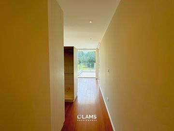 En Venta - Casa 5 ambientes con quincho - Barrio Privado Rumencó - Apto credito