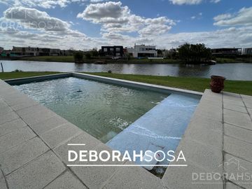 Casa al Agua en Alquiler - 6 amb con Pileta Barrio El Cantón Zona Norte Escobar