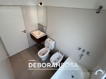 Casa al Agua en Alquiler - 6 amb con Pileta Barrio El Cantón Zona Norte Escobar