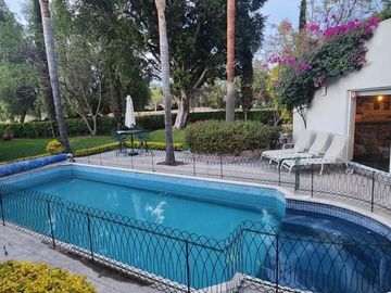 Casa en Venta en Balvanera Polo, Country Club - Espectacular Residencia