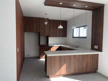 Casa en Venta en Gran Reserva Juriquilla con hermosa vista al lago, Roof Garden