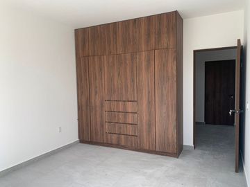 Casa en Venta en Gran Reserva Juriquilla con hermosa vista al lago, Roof Garden