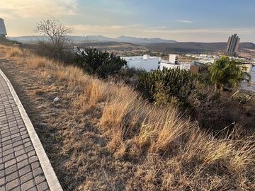 TERRENO EN VENTA EN CUMBRES DEL LAGO. 12