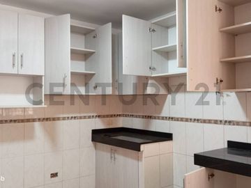 Iluminado Departamento en Venta en la mejor zona de Surquillo