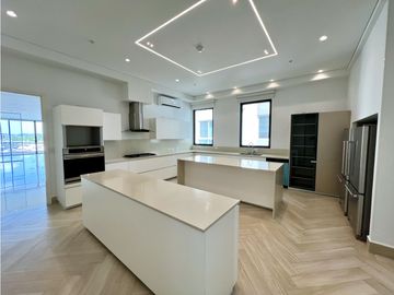 PH WATER FRONT - 8 - OCEAN REEF - VENTA O ALQUILER