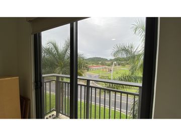 Venta Amplio Apartamento de 3 recámaras, River Valley