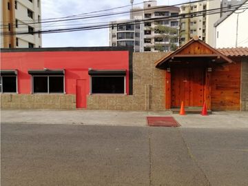 SAN FRANCISCO / CASA COMERCIAL / 307 M2 / VIA PRINCIPAL / 10 PARKING