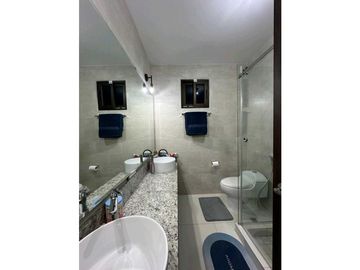 VENDO ESPECTACULAR CASA PH RIVERVIEW