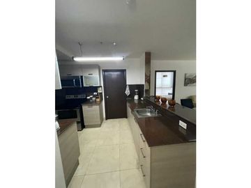 VENDO APARTAMENTO EN PH VILLA DEL MAR - AV. BALBOA