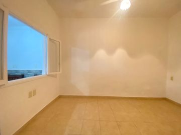 Casa PH en venta en Ituzaingo Sur