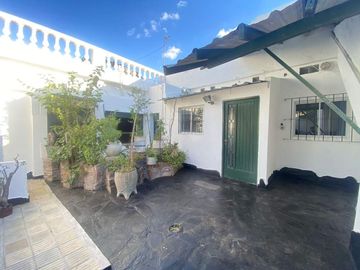 Casa PH en venta en Ituzaingo Sur