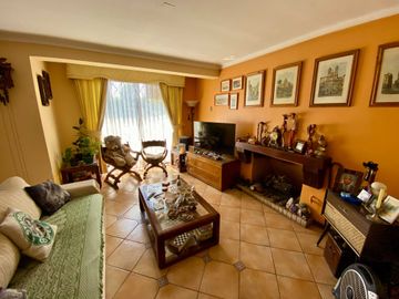 Casa en venta en LA CISTERNA
