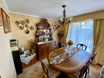 Casa en venta en LA CISTERNA