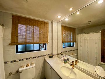 Casa en venta en LA CISTERNA