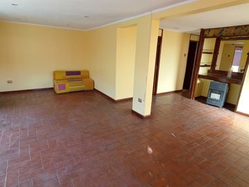 Casa en venta en MACUL