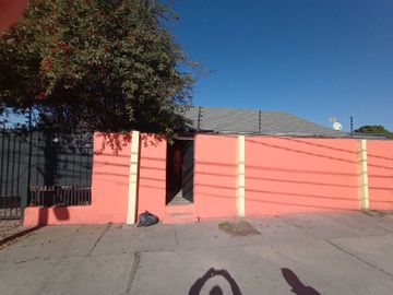 Casa en venta en MACUL