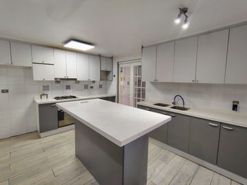 Casa en venta en LAMPA