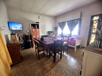 VENTA CASA 4 AMBIENTES HURLINGHAM PATIO