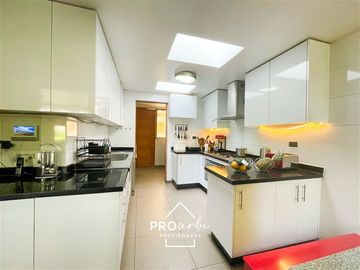 Casa en Venta en Maria Monvel con Álvaro Casanova