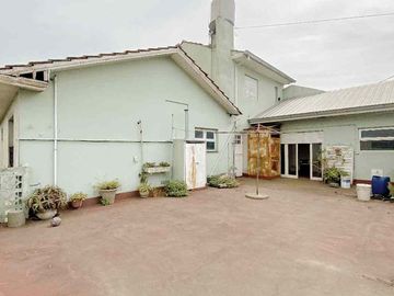 VENTA PROPIEDAD EN BLOCK 2 PH MAS LOCALES EN PB