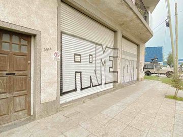 VENTA PROPIEDAD EN BLOCK 2 PH MAS LOCALES EN PB