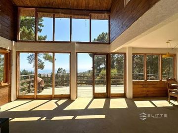 Casa en Venta en (MVR) Casa con vista al mar en Cerro Lugano, Pichilemu