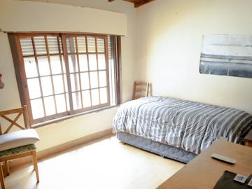 CASA EN VENTA  5 AMB- APTA CREDITO
