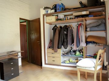 CASA EN VENTA  5 AMB- APTA CREDITO