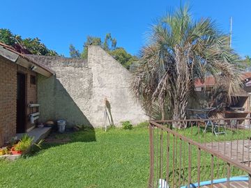 CASA EN VENTA  5 AMB- APTA CREDITO