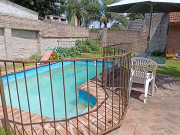 CASA EN VENTA  5 AMB- APTA CREDITO