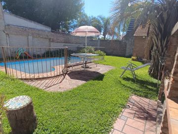 CASA EN VENTA  5 AMB- APTA CREDITO
