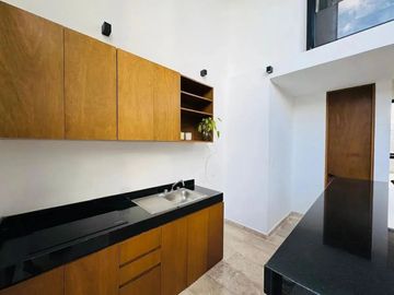EN VENTA CASA TIPO TOWNHOUSE EN ZONA NORTE MÉRIDA I PRIVADA CELESTA CHOLUL