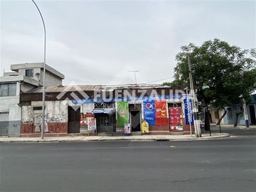 Local Comercial en Venta en Mapocho / General Baquedano