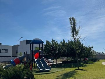 Casa en venta en Solares dentro de Coto, Soaré lll