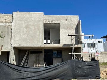 Casa en venta en Solares dentro de Coto, Soaré lll