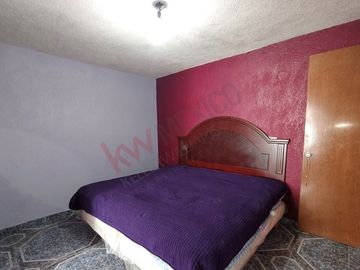 ¡Tu hogar ideal!  Amplia casa de 5 recámaras en La Sardaña, Tultitlán.