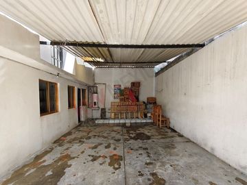 ¡Tu hogar ideal!  Amplia casa de 5 recámaras en La Sardaña, Tultitlán.
