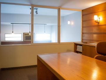 Depósito  con oficinas en venta en  Martinez - Inmejorable Ubicación!
