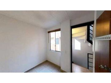 CASA EN VENTA EN CANTALEJO COLINA CAMPESTRE, MANZANEDA 2