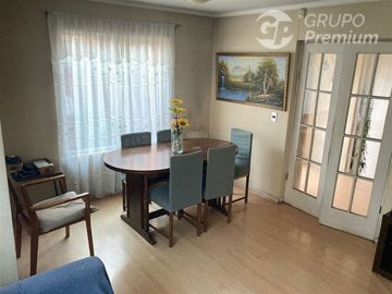 Casa en Venta en Rojas magallanes Jardin Alto