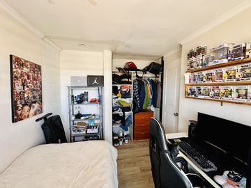 En venta hermosa casa con piscina, PADRE HURTADO