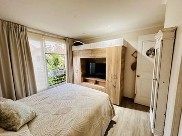 En venta hermosa casa con piscina, PADRE HURTADO