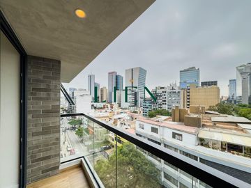 Flat de estreno con vista externa y buen distribucion en San Isidro Financiero