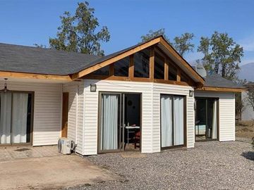 Parcela en Venta en Parcela en Condominio con casa, gran piscina, quincho, Hacienda el Belloto en Sector Rangue, Laguna de Aculeo, Paine