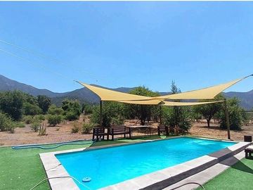 Parcela en Venta en Parcela en Condominio con casa, gran piscina, quincho, Hacienda el Belloto en Sector Rangue, Laguna de Aculeo, Paine