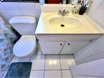 Casa en condominio, 4D y 3B + servicios